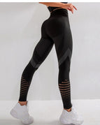 Black / L