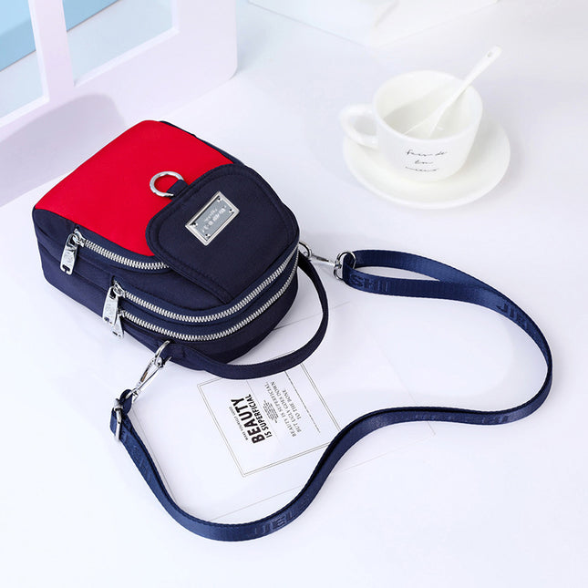 Chic Crossbody Design