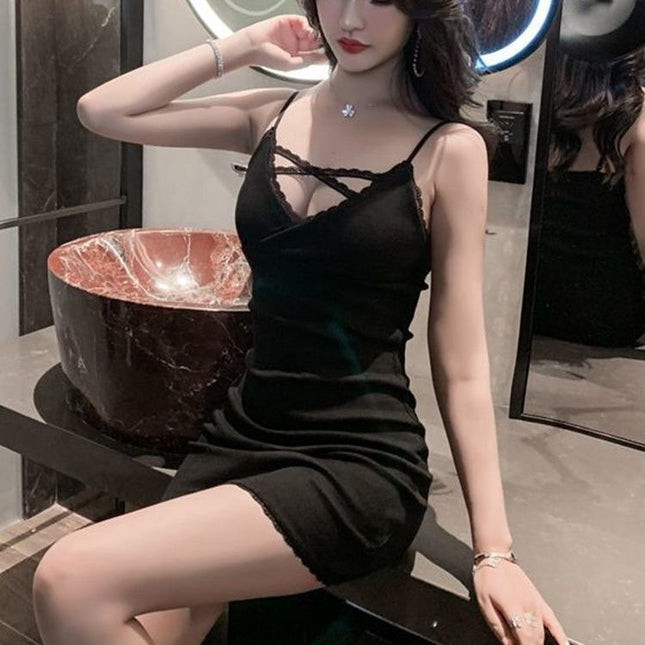 Simple Cross Dress