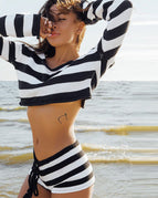 Black and white stripe / L