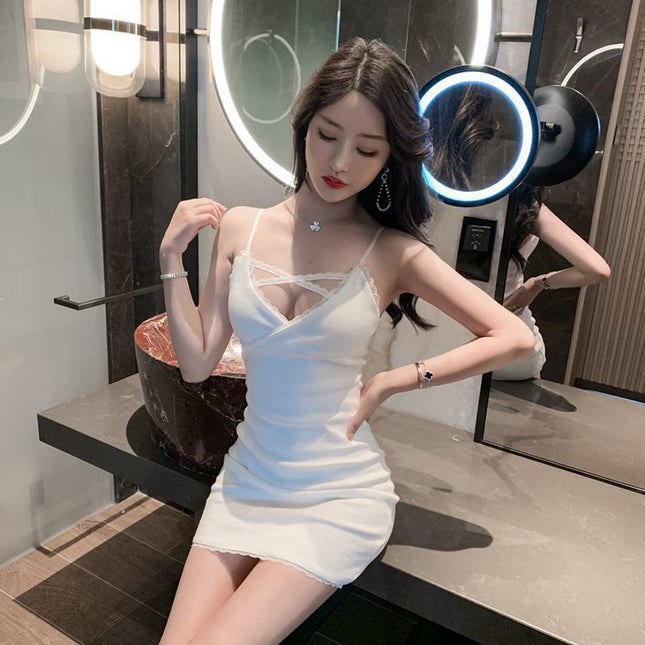 Simple Cross Dress