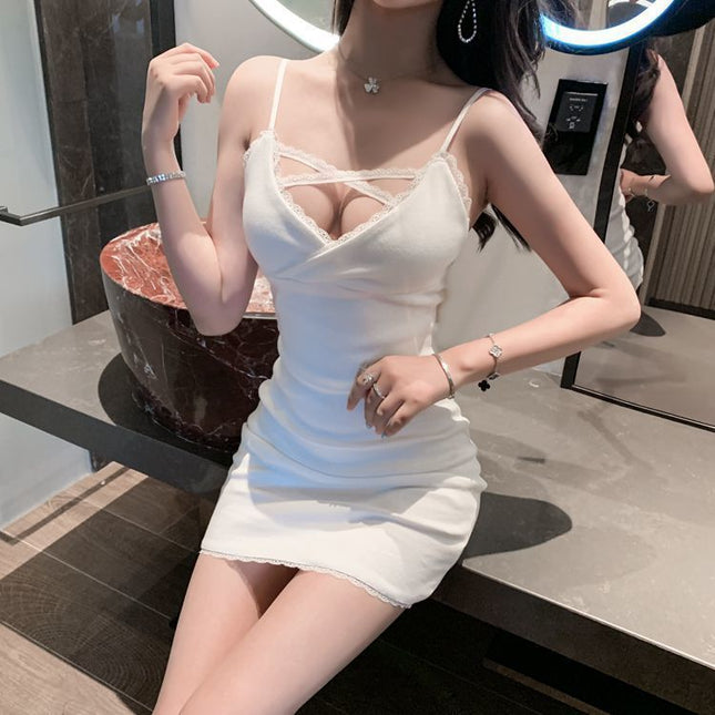 Simple Cross Dress