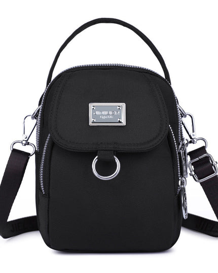 Chic Crossbody Design