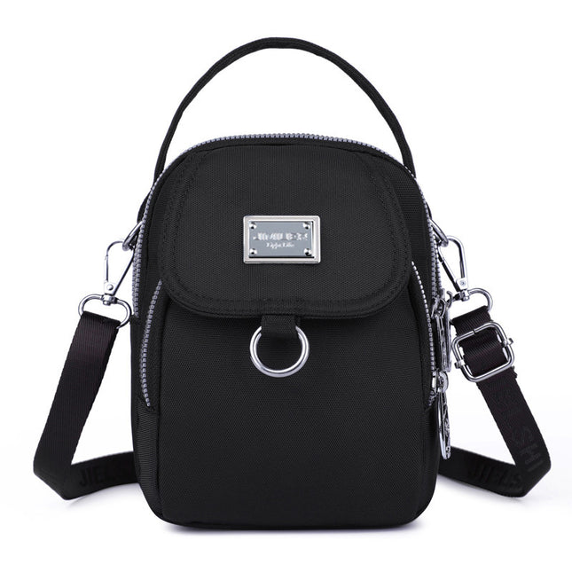 Chic Crossbody Design