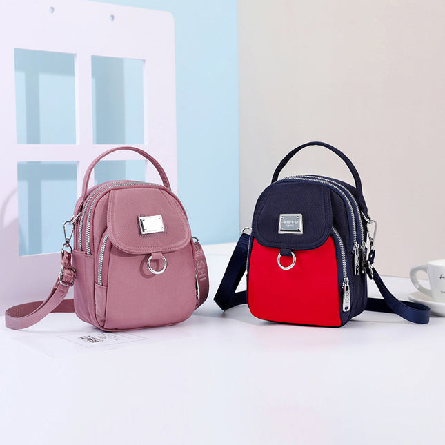 Chic Crossbody Design