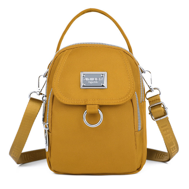 Chic Crossbody Design