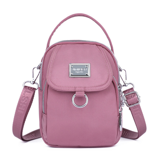 Chic Crossbody Design